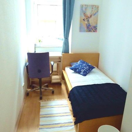 Roooms By Jr City Apartments Wina Bagian luar foto