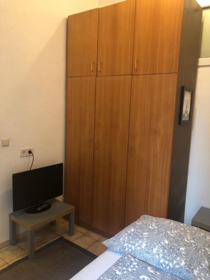 Roooms By Jr City Apartments Wina Bagian luar foto